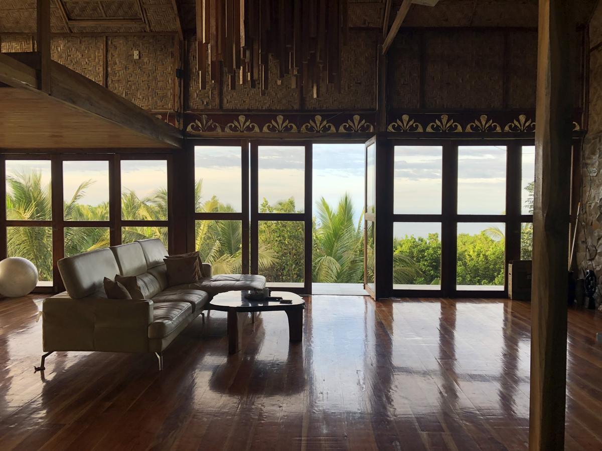 Camiguin Volcano Houses-Panoramic House Мамбахао Экстерьер фото