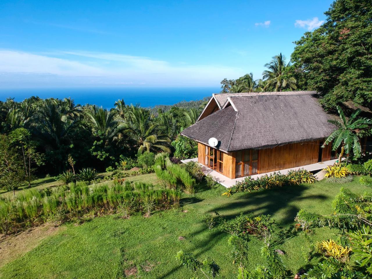 Camiguin Volcano Houses-Panoramic House Мамбахао Экстерьер фото